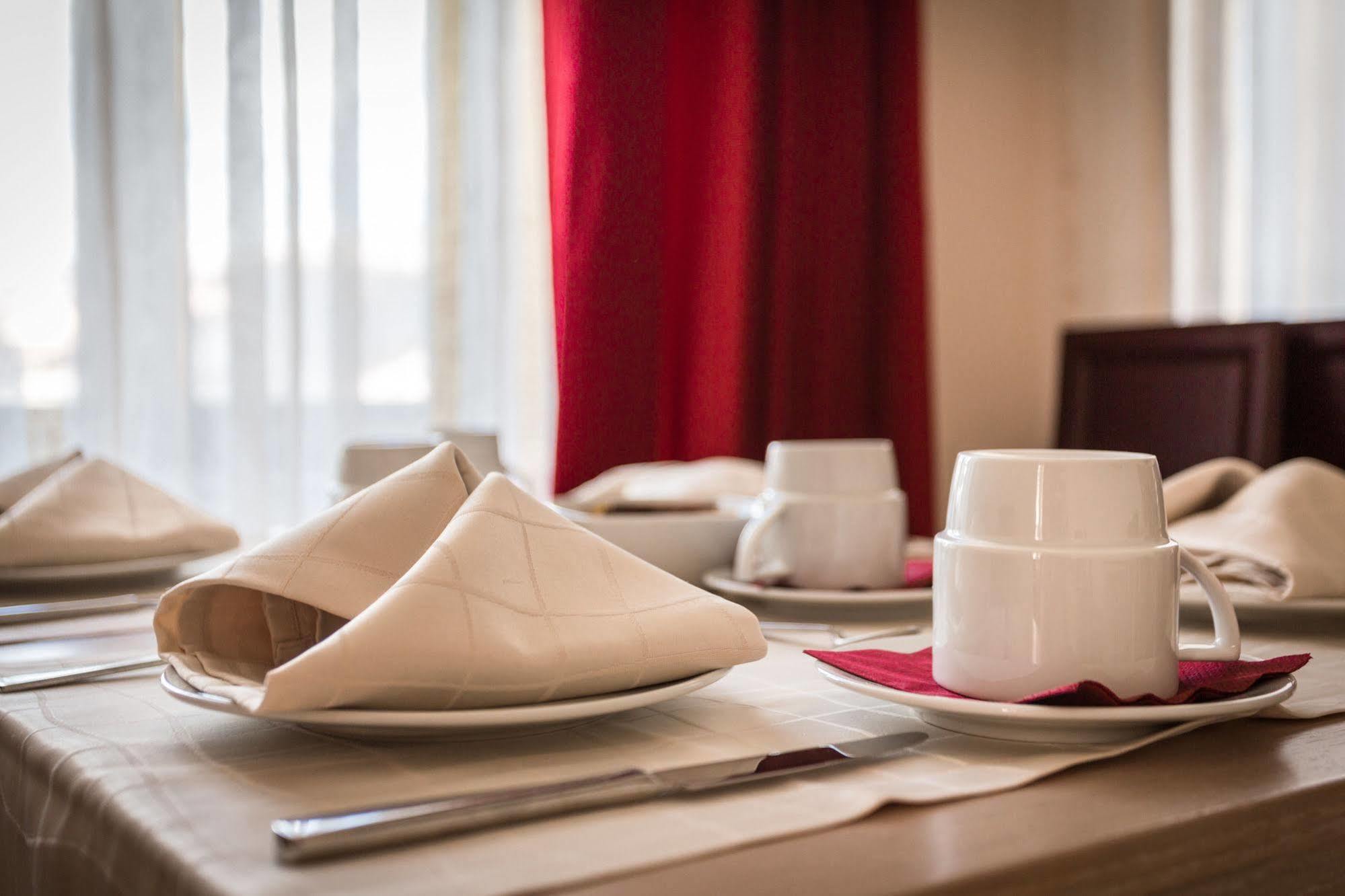 Hotel Conte Ruggero Serra San Bruno Dış mekan fotoğraf